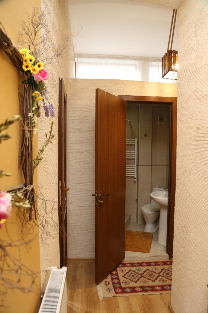 Atlant Hotel ティビリシ エクステリア 写真